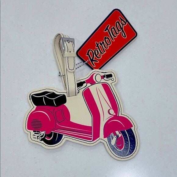 NWT Flapjack Retro Pink Scooter Luggage Suitcase Backpack Travel Tag - Picture 1 of 5
